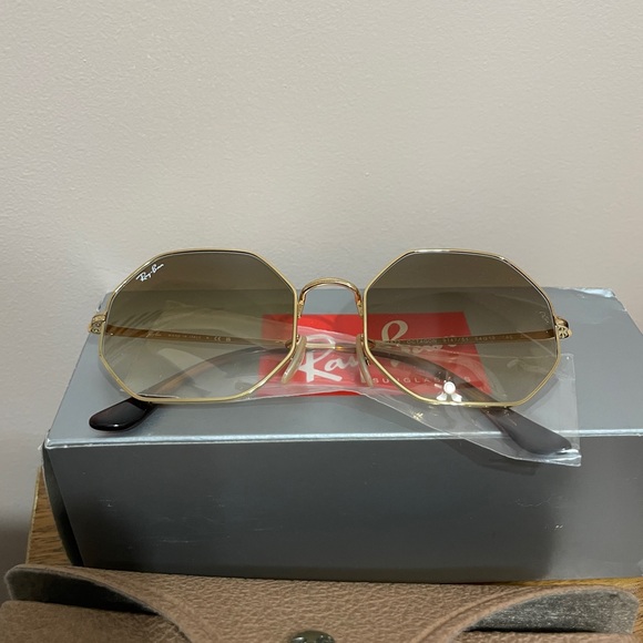 NWT Ray-Bans - Picture 2 of 4